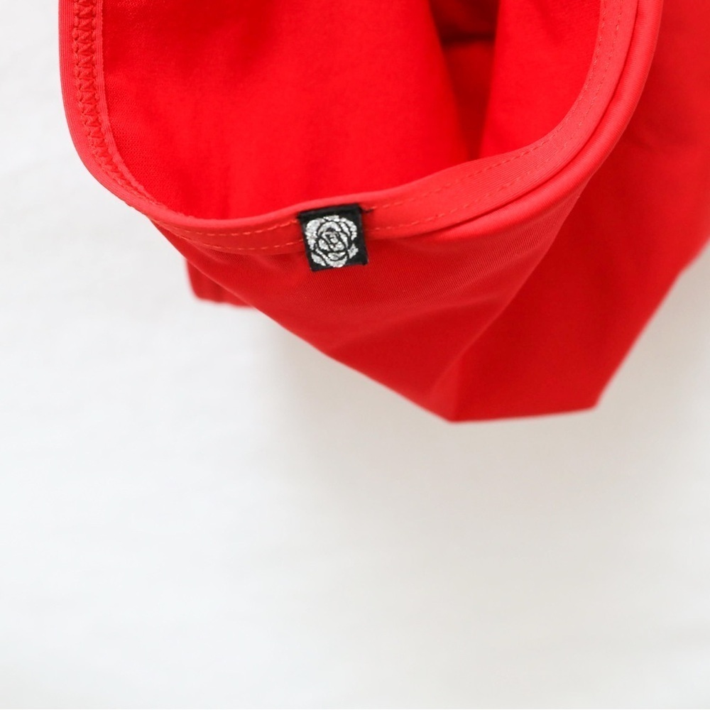 La Vie En Rose one piece swimsuit V-neck plunge ruffle bright red beach vacation - Picture 5 of 5